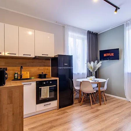 Apartment Eiffel Elegance - Stylish Sofia