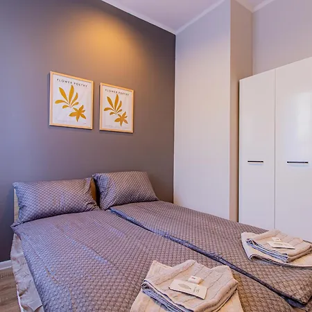 Apartament Eiffel Elegance - Stylish *